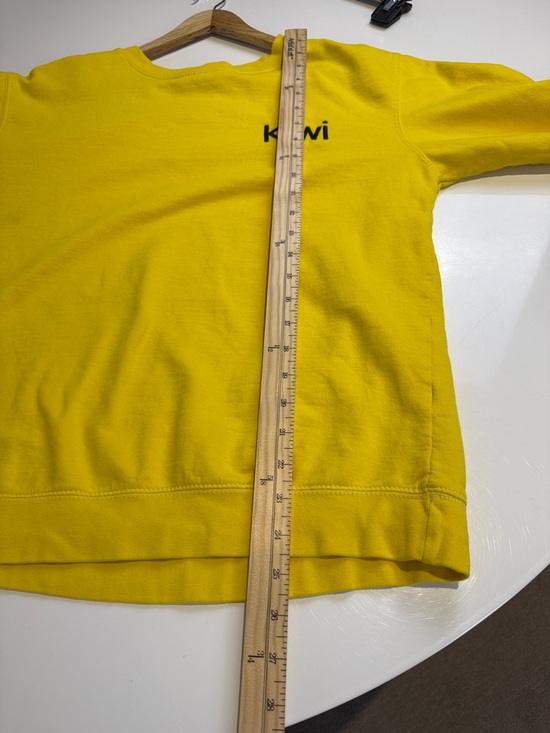 Harry Styles Kiwi Women's Vibrant Yellow Crew Neck Sweatshirt - Picture 7 of 10